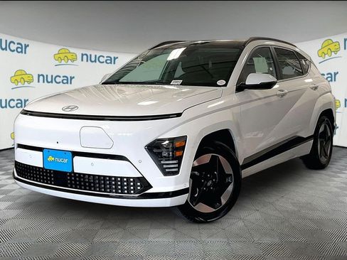 Used 2024 Hyundai Kona Limited FWD image 3