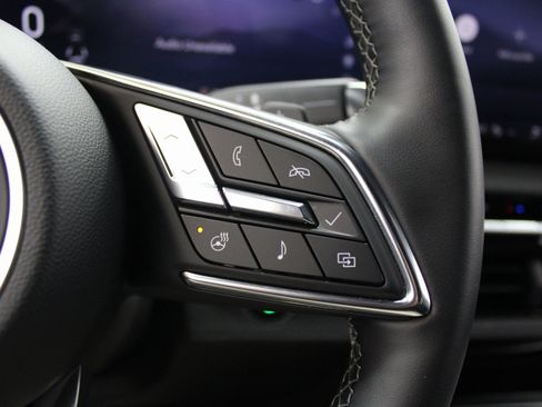 Used 2025 Buick Enclave Sport Touring image 37