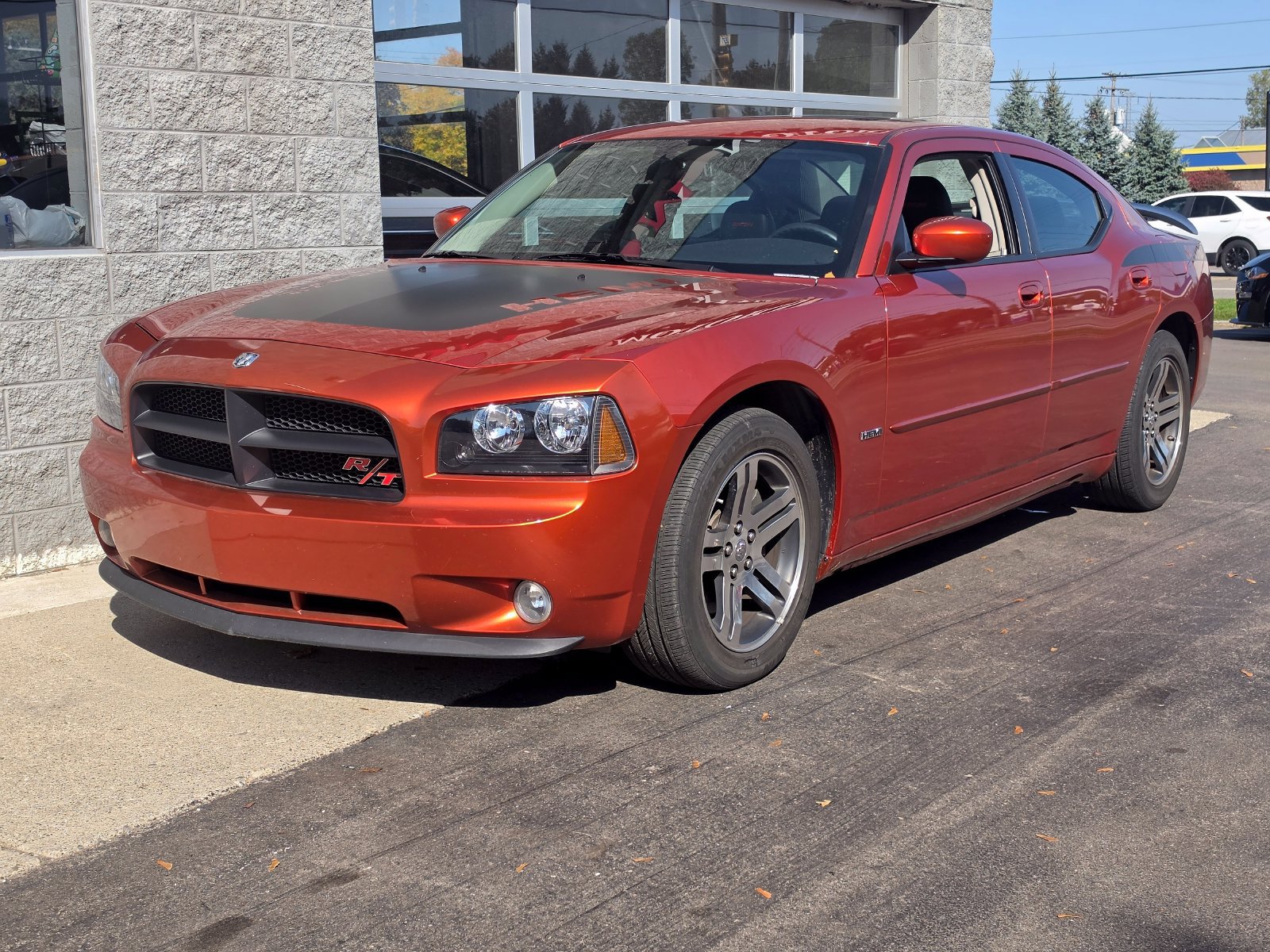 Used 2006 Dodge Charger R/T RWD image 1