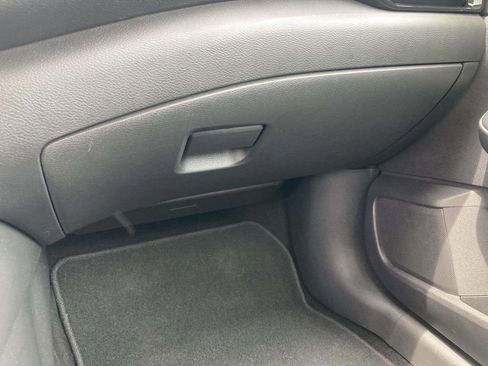 Used 2025 Nissan Sentra SV FWD image 26