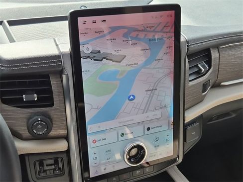 Used 2024 Ford Expedition Max Limited w/ Excursion Package image 14