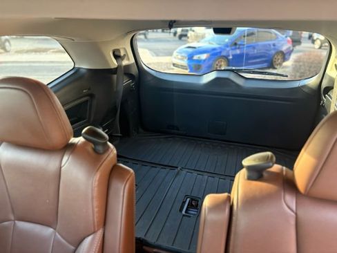 Used 2019 Subaru Ascent Touring w/ Popular Package #3 image 21