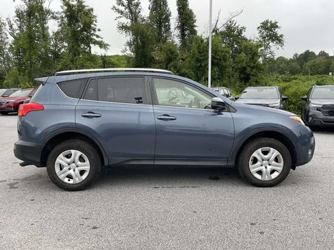 Used 2014 Toyota RAV4 LE FWD image 32