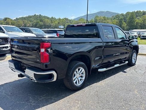 Used 2022 Chevrolet Silverado 1500 LT w/ Z71 Off-Road Package AWD/4WD image 8