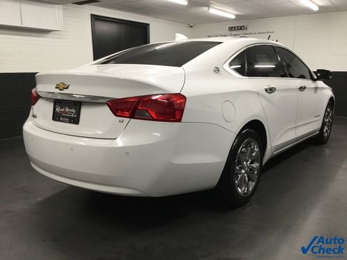 Used 2016 Chevrolet Impala LT w/ Convenience Package image 10