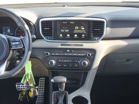 Used 2020 Kia Sportage S FWD image 17