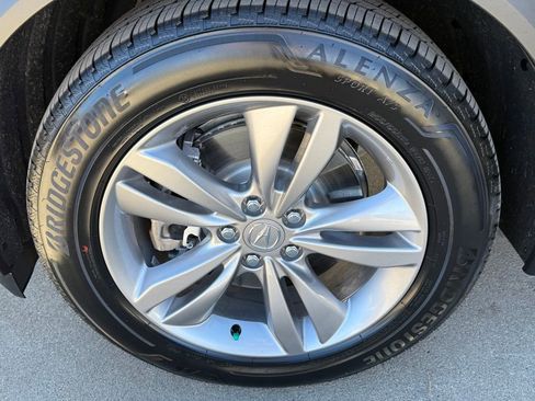 Used 2026 Acura MDX SH-AWD image 11