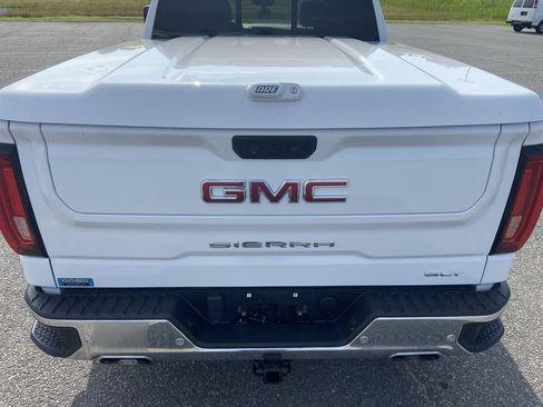 Used 2023 GMC Sierra 1500 SLT w/ SLT Premium Plus Package AWD/4WD image 35