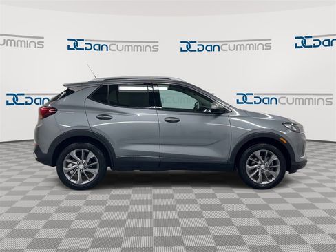 Used 2023 Buick Encore GX Essence w/ Experience Buick Package image 9