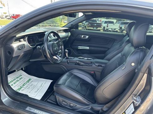 Used 2022 Ford Mustang GT Premium w/ Equipment Group 401A RWD image 9