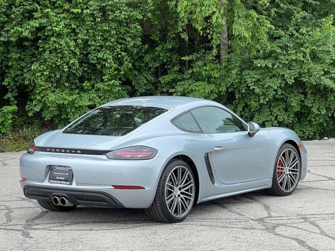 Certified 2021 Porsche 718 Cayman S RWD image 6
