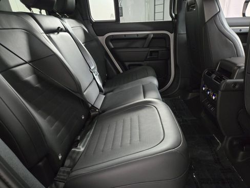 New 2026 Land Rover Defender 110 OCTA AWD/4WD image 17