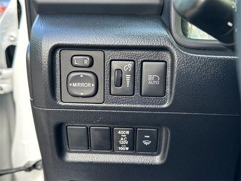 Certified 2024 Toyota 4Runner TRD Off-Road image 22