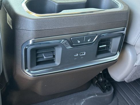 New 2026 GMC Sierra 2500 SLT w/ SLT Premium Package AWD/4WD image 13