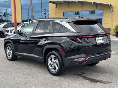 Used 2022 Hyundai Tucson SEL image 2
