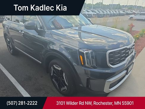 Certified 2024 Kia Telluride S w/ S Sunroof Package AWD/4WD image 1