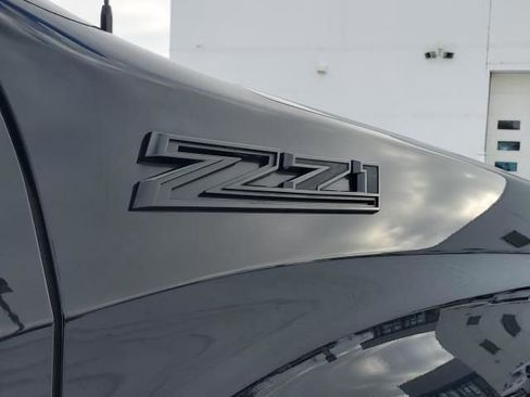 Certified 2022 Chevrolet Silverado 1500 Custom Trail Boss w/ Midnight Edition image 5