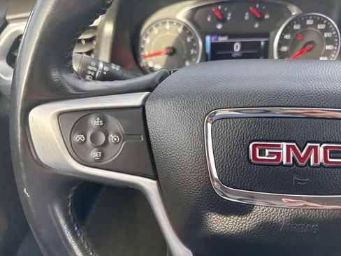 Used 2019 GMC Acadia SLE w/ GMC Pro Grade Package AWD/4WD image 16