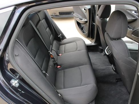 Used 2023 Chevrolet Malibu LT FWD image 41