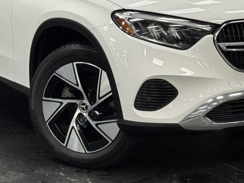 Certified 2023 Mercedes-Benz GLC 300 GLC 300 image 4