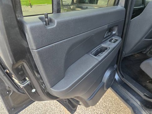 Used 2011 Jeep Liberty Sport w/ Popular Equipment Group AWD/4WD image 32