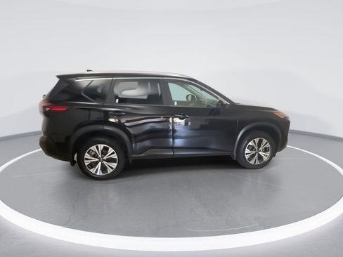 Used 2023 Nissan Rogue SV w/ SV Premium B Package AWD/4WD image 2