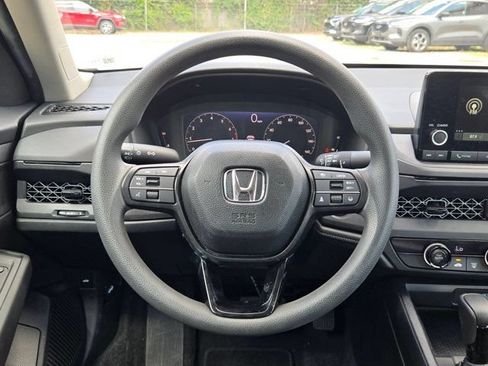 Used 2025 Honda Accord LX image 22