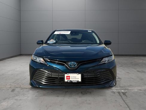 Certified 2019 Toyota Camry LE FWD image 8