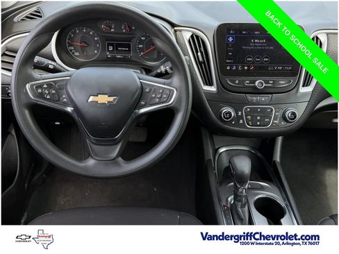 Used 2023 Chevrolet Malibu LT FWD image 11
