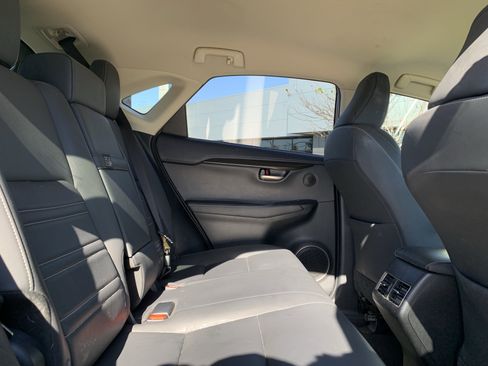 Used 2015 Lexus NX 200t FWD image 33