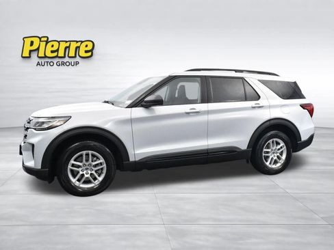New 2026 Ford Explorer Active image 5