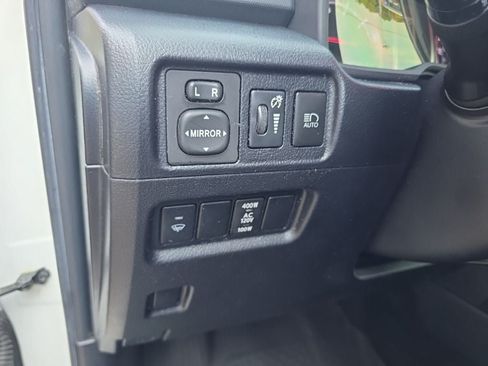 Used 2021 Toyota 4Runner TRD Off-Road Premium w/ Moonroof Package AWD/4WD image 18