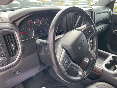 Used 2020 Chevrolet Silverado 1500 RST AWD/4WD image 12