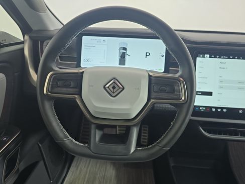 Used 2023 Rivian R1T Adventure AWD/4WD image 26