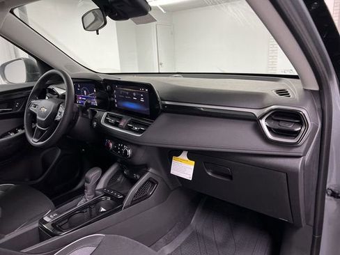 New 2026 Chevrolet TrailBlazer LS w/ LS Convenience Package FWD image 26