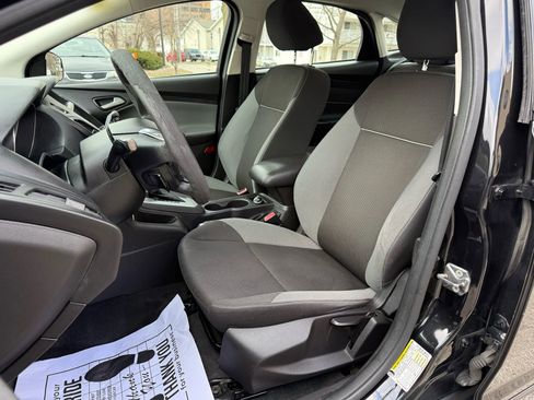 Used 2013 Ford Focus SE image 11
