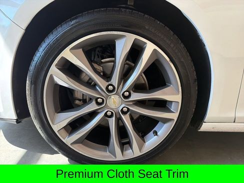 Used 2023 Chevrolet Malibu LT FWD image 10