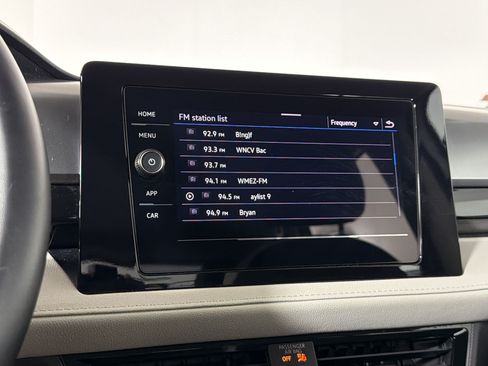 Used 2025 Volkswagen Taos S AWD/4WD image 18