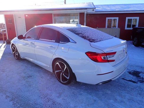 Used 2020 Honda Accord Sport image 4