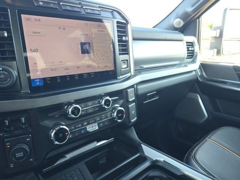 Used 2024 Ford F350 Platinum AWD/4WD image 29