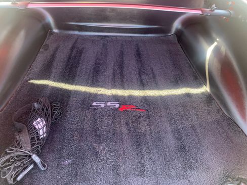 Used 2005 Chevrolet SSR w/ Preferred Equipment Group image 26