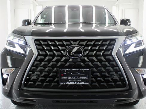 Used 2022 Lexus GX 460 Premium w/ Premium Package image 27