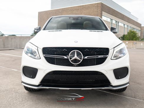 Used 2017 Mercedes-Benz GLE 43 AMG 4MATIC image 2