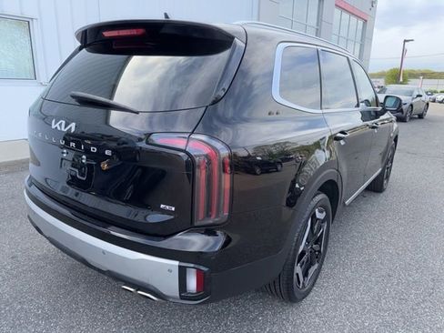 Used 2023 Kia Telluride EX AWD/4WD image 4