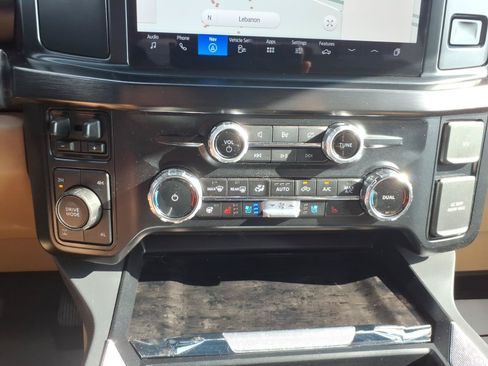 Certified 2024 Ford F250 Lariat w/ Chrome Package AWD/4WD image 21