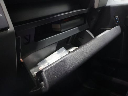 Used 2017 Ford F150 Raptor w/ Equipment Group 802A Luxury image 31