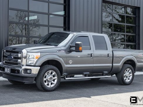 Used 2014 Ford F250 Lariat w/ Lariat Ultimate Package image 2