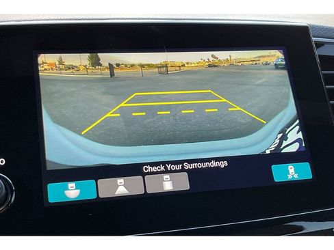 Certified 2022 Honda Pilot TrailSport image 28