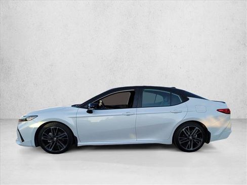 Used 2026 Toyota Camry XSE FWD image 8