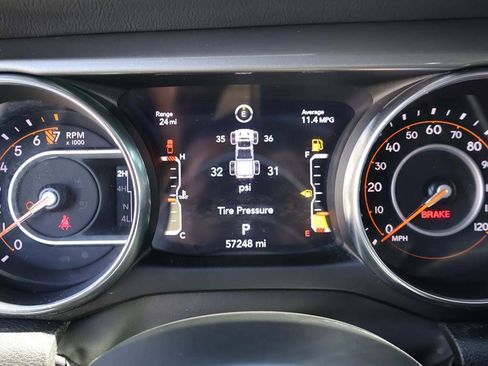 Used 2022 Jeep Gladiator Overland image 39